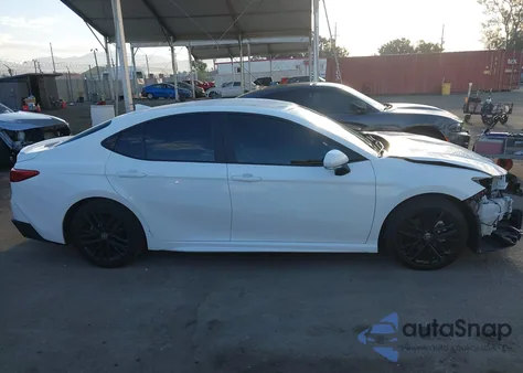 2025 Toyota Camry Se from USA, damaged, VIN 4T1DAACK7SU106499